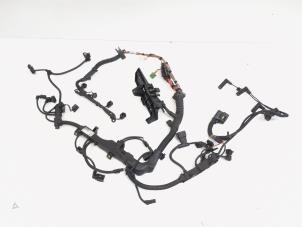 Usagé Faisceau de câbles compartiment moteur BMW 3 serie Touring (E91) 318d 16V Prix € 50,00 Règlement à la marge proposé par GEJO Revisie & Onderdelen BV