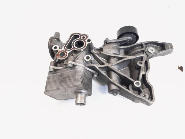 Gebrauchte Ölfilterhalter Audi TT (8J3) 1.8 TFSI 16V Preis € 35,00 Margenregelung angeboten von GEJO Revisie & Onderdelen BV