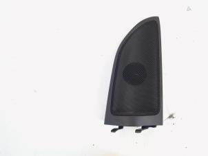 Used Speaker Mercedes B (W246,242) 2.0 B-200 NGD 16V Price € 12,00 Margin scheme offered by GEJO Revisie & Onderdelen BV