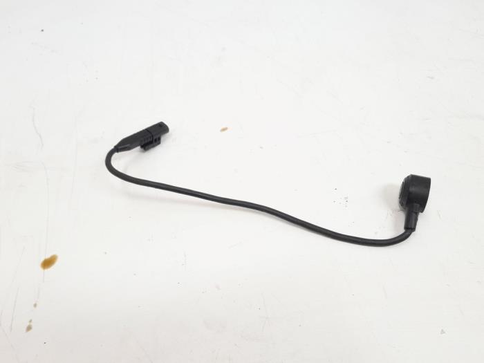 Gebrauchte Klopfsensor Mercedes B (W246/W242) 2.0 B-200 NGD 16V Preis € 8,00 Margenregelung angeboten von GEJO Revisie & Onderdelen BV