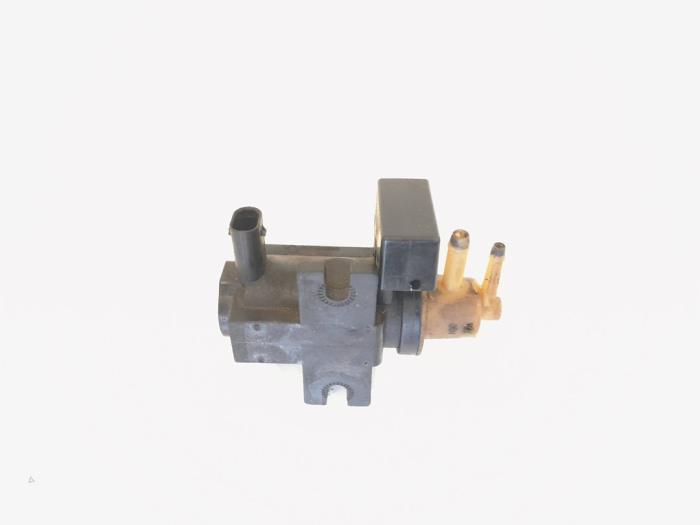 Turbo relief valve from a Mercedes-Benz B (W246,242) 2.0 B-200 NGD 16V 2014