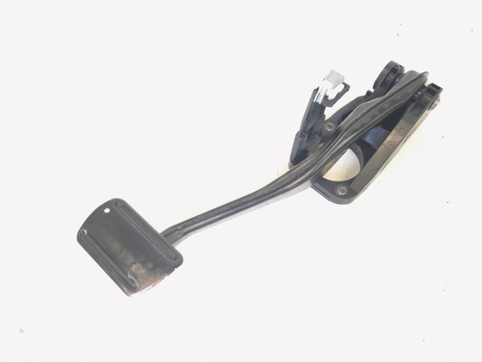 Używane Pedal hamulca Mercedes B (W246/W242) 2.0 B-200 NGD 16V Cena € 24,95 Procedura marży oferowane przez GEJO Revisie & Onderdelen BV