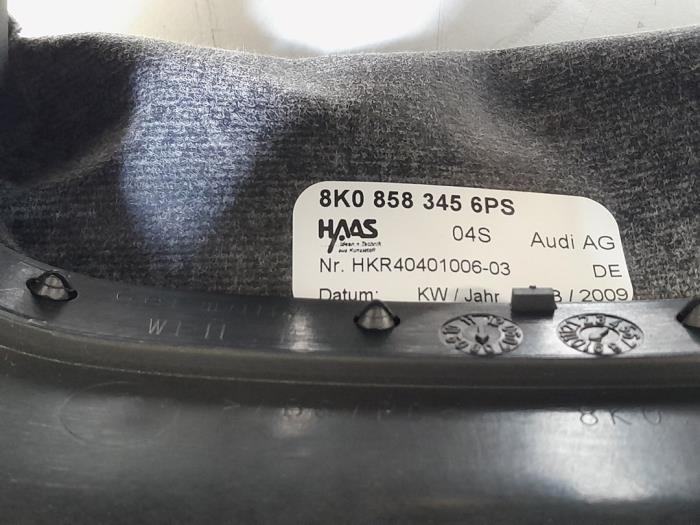 Lenksäule Kappe van een Audi A4 Avant (B8) 2.0 TDI 16V 2009