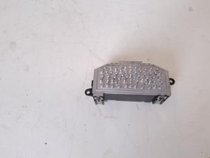 Used Heater resistor Audi A8 (D4) 4.2 TDI V8 32V Quattro Price € 8,95 Margin scheme offered by GEJO Revisie & Onderdelen BV