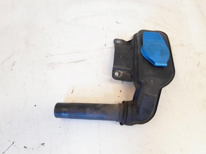 Windshield washer fluid tank