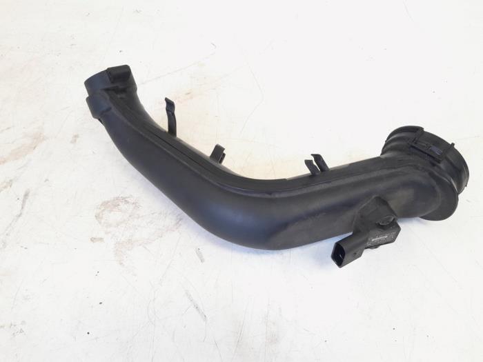 Gebrauchte Intercooler Rohr Volkswagen Golf VI (5K1) 1.4 TSI 122 16V Preis € 7,00 Margenregelung angeboten von GEJO Revisie & Onderdelen BV