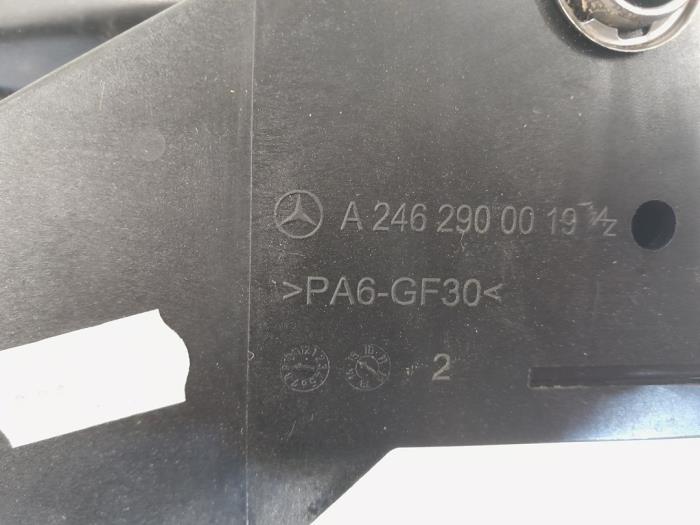 Pédale de frein d'un Mercedes-Benz CLA (117.3) 1.5 CLA-180 CDI, 180 d 16V 2015