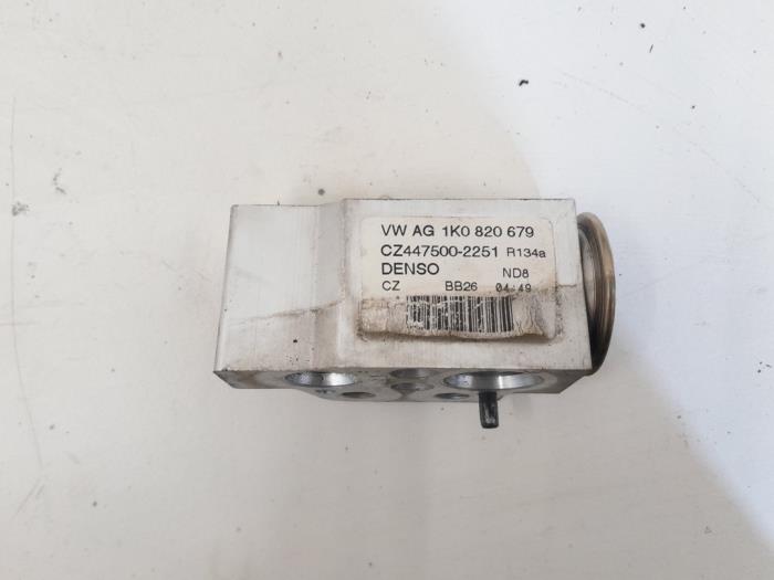 AC expansion valve from a Volkswagen Touran (1T3) 1.4 16V TSI 140 2014