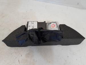 Begagnade Däckreparationssats Volkswagen Touran (1T3) 1.4 16V TSI 140 Pris € 20,00 Marginaltabell erbjuds av GEJO Revisie & Onderdelen BV