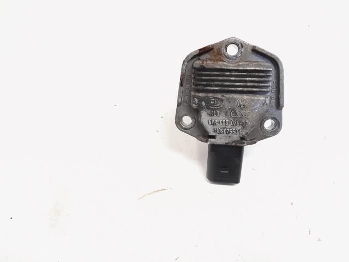 Begagnade Oljenivåsensor Audi A4 (B6) 1.9 TDI PDE 130 Pris € 13,00 Marginaltabell erbjuds av GEJO Revisie & Onderdelen BV