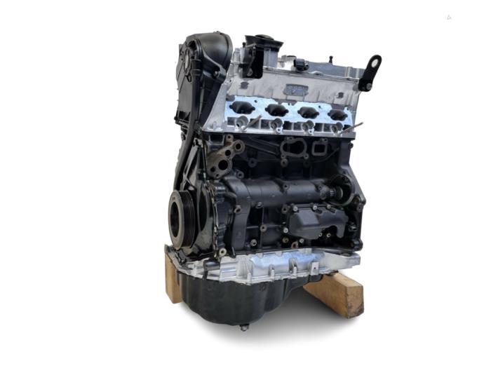 Motor van een Audi A4 Avant (B8) 1.8 TFSI 16V