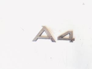 Usados Emblema Audi A4 Avant (B8) 3.0 TDI V6 24V Quattro Precio € 10,00 Norma de margen ofrecido por GEJO Revisie & Onderdelen BV