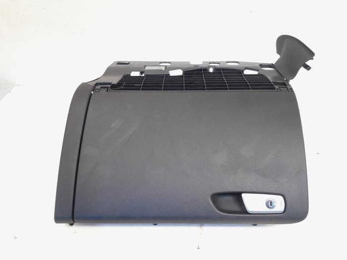 Gebruikte Handskfack Audi A5 (8T3) 3.0 TDI V6 24V Quattro Prijs € 16,00 Margeregeling aangeboden door GEJO Revisie & Onderdelen BV