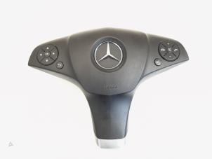 Usagé Airbag gauche (volant) Mercedes E (C207) E-350 CDI V6 24V Prix € 94,50 Règlement à la marge proposé par GEJO Revisie & Onderdelen BV