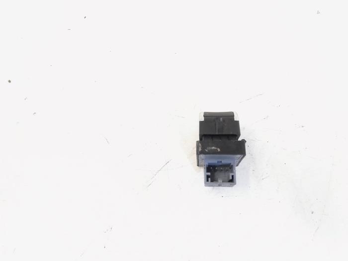 Electric window switch from a Audi RS 6 Avant (C7) 4.0 V8 TFSI 32V 2013