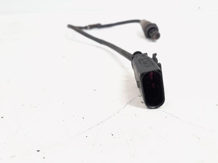 Lambda probe from a Volkswagen Golf Plus (5M1/1KP) 1.4 TSI 122 16V 2008