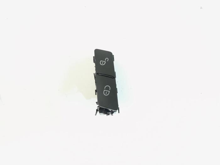 Usados Interruptor cierre centralizado Mercedes E (C207) E-350 CDI V6 24V Precio € 5,00 Norma de margen ofrecido por GEJO Revisie & Onderdelen BV