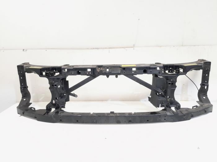 Używane Panel przedni Landrover Range Rover Sport (LS) 2.7 TDV6 24V Cena € 49,00 Procedura marży oferowane przez GEJO Revisie & Onderdelen BV