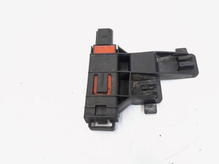 Używane Keyless Entry-Antena Audi RS 3 Sportback (8VA/8VF) 2.5 TFSI 20V Quattro Cena € 3,50 Procedura marży oferowane przez GEJO Revisie & Onderdelen BV