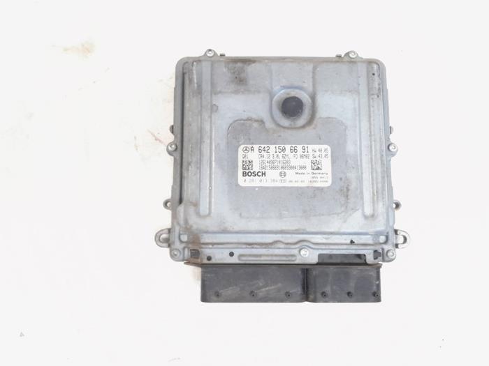 Used Engine management computer Mercedes ML II (164/4JG) 3.0 ML-280 CDI 4-Matic V6 24V Price € 249,00 Margin scheme offered by GEJO Revisie & Onderdelen BV