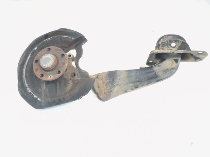 Wheel hub spindle knuckle