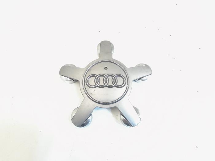Gebrauchte Radkappe Audi A6 (C7) 2.0 TDI 16V Preis € 7,00 Margenregelung angeboten von GEJO Revisie & Onderdelen BV