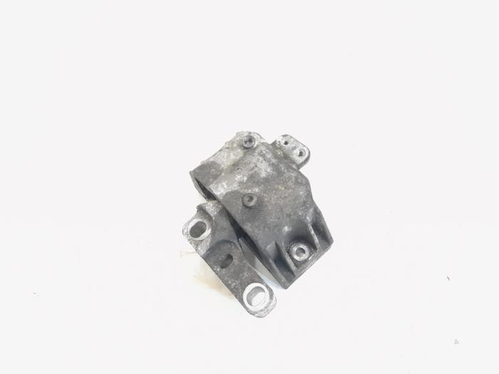 Used Engine mount Audi TT (8N3) 1.8 20V Turbo Price € 12,00 Margin scheme offered by GEJO Revisie & Onderdelen BV
