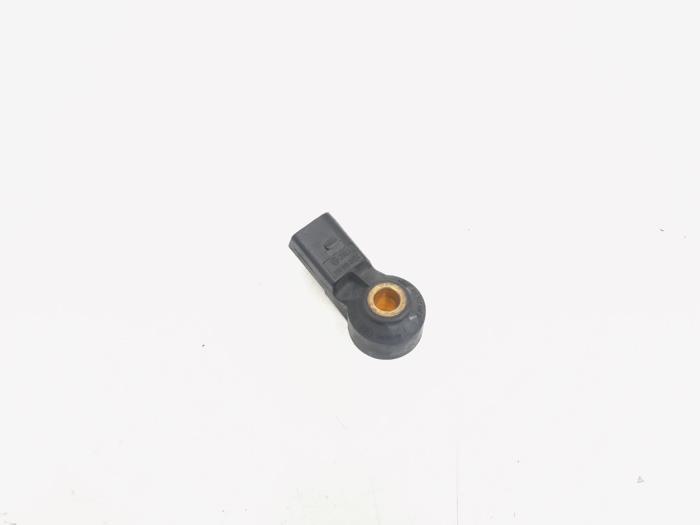 Gebrauchte Klopfsensor Volkswagen Scirocco (137/13AD) 1.4 TSI 122 16V Preis € 4,00 Margenregelung angeboten von GEJO Revisie & Onderdelen BV