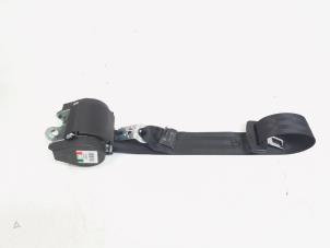 Used Rear seatbelt, right Audi A4 Avant (B8) 2.0 TDI 16V Price € 19,00 Margin scheme offered by GEJO Revisie & Onderdelen BV