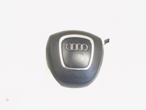 Używane Poduszka powietrzna lewa (kierownica) Audi A4 Avant (B8) 2.0 TDI 16V Cena € 74,95 Procedura marży oferowane przez GEJO Revisie & Onderdelen BV