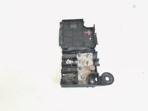 Usagé Boîte à fusibles Audi A4 Avant (B8) 2.0 TDI 16V Prix € 9,95 Règlement à la marge proposé par GEJO Revisie & Onderdelen BV
