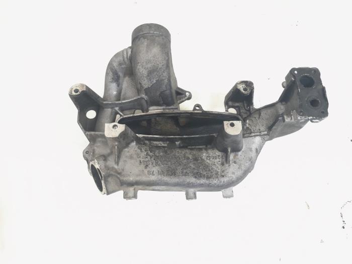 Intake manifold from a Mercedes-Benz Sprinter 3,5t (906.73) 311 CDI 16V 2008