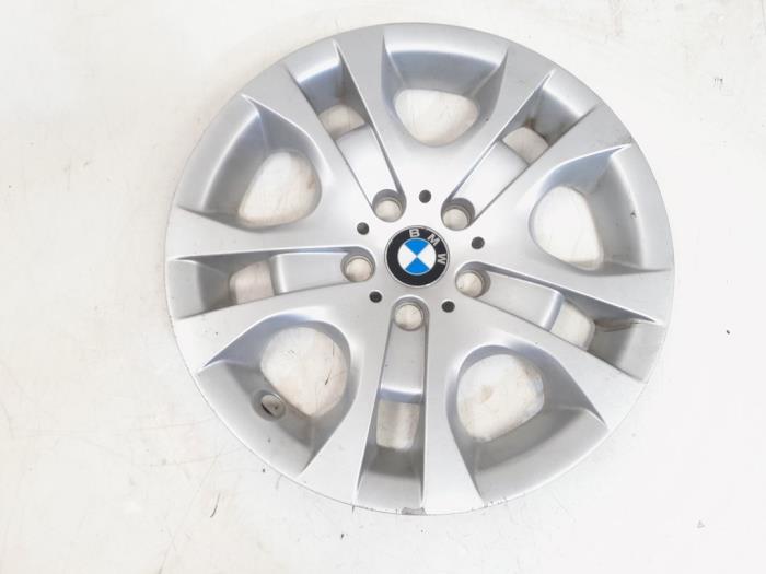 Używane Kolpak BMW X1 (E84) sDrive 20d 2.0 16V Cena € 9,99 Procedura marży oferowane przez GEJO Revisie & Onderdelen BV