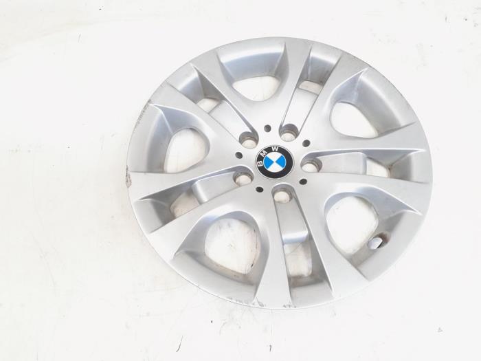 Używane Kolpak BMW X1 (E84) sDrive 20d 2.0 16V Cena € 7,99 Procedura marży oferowane przez GEJO Revisie & Onderdelen BV