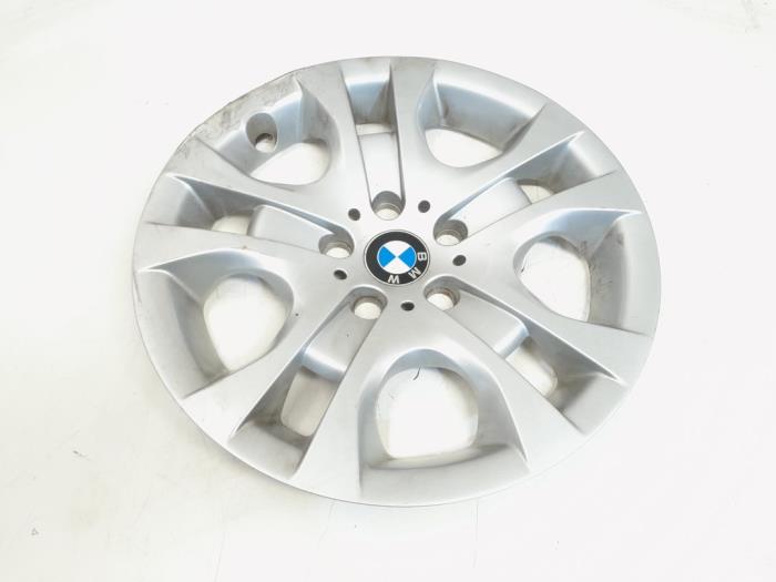 Używane Kolpak BMW X1 (E84) sDrive 20d 2.0 16V Cena € 4,99 Procedura marży oferowane przez GEJO Revisie & Onderdelen BV