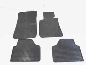 Used Set of mats BMW X1 (E84) sDrive 20d 2.0 16V Price € 20,00 Margin scheme offered by GEJO Revisie & Onderdelen BV