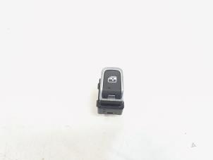 Used Electric window switch Audi A3 Sportback (8VA/8VF) 1.4 TFSI ACT Ultra 16V Price € 9,95 Margin scheme offered by GEJO Revisie & Onderdelen BV