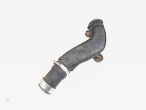 Intercooler Rohr van een Volkswagen Golf VI (5K1) 2.0 GTI 16V 2011