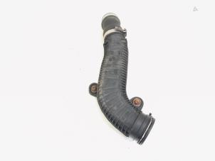 Intercooler Rohr van een Volkswagen Golf VI (5K1) 2.0 GTI 16V 2011