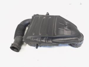 Używane Obudowa filtra powietrza Volkswagen Golf VII (AUA) 1.0 TSI 12V Cena € 25,00 Procedura marży oferowane przez GEJO Revisie & Onderdelen BV