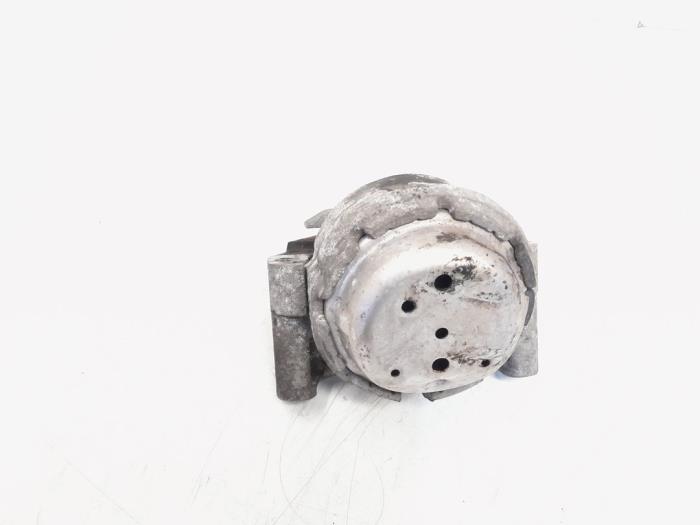 Used Engine mount Audi A6 Avant (C7) 3.0 V6 24V TFSI Quattro Price € 94,00 Margin scheme offered by GEJO Revisie & Onderdelen BV