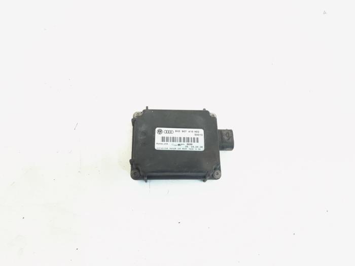 Używane Modul (rózne) Audi A4 Avant (B8) 3.0 TDI V6 24V Quattro Cena € 62,00 Procedura marży oferowane przez GEJO Revisie & Onderdelen BV