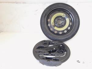 Used Jackkit + spare wheel Volkswagen Golf VII (AUA) 1.2 TSI BlueMotion 16V Price € 150,00 Margin scheme offered by GEJO Revisie & Onderdelen BV
