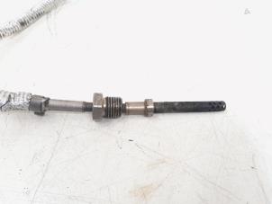 Auspuff Temperatursensor van een Audi A4 Avant (B8) 3.0 TDI V6 24V Quattro 2008
