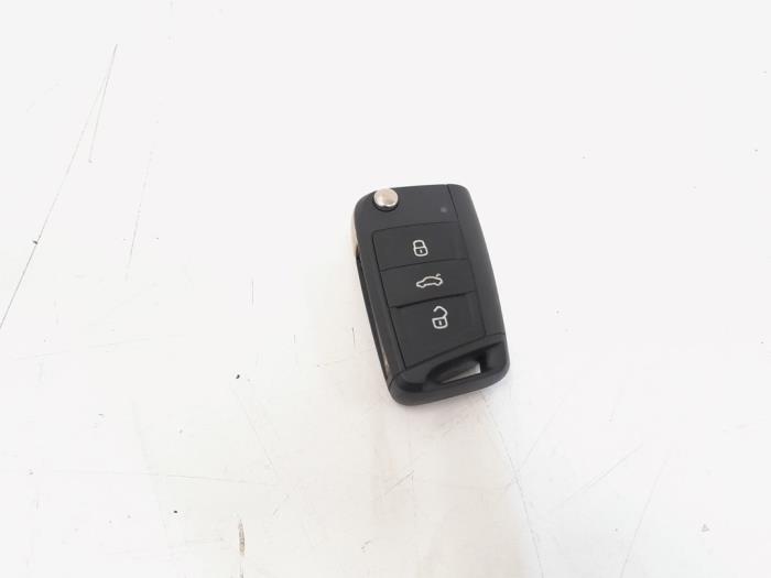Cilindro de juego de cerraduras (completo) de un Volkswagen Polo VI (AW1) 1.0 MPi 12V 2018