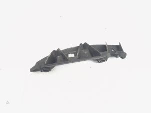 Used Rear bumper bracket, left Skoda Octavia Combi (1Z5) 1.8 TSI 16V Price € 7,95 Margin scheme offered by GEJO Revisie & Onderdelen BV