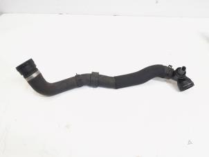Used Radiator hose Skoda Octavia Combi (1Z5) 1.8 TSI 16V Price € 24,00 Margin scheme offered by GEJO Revisie & Onderdelen BV
