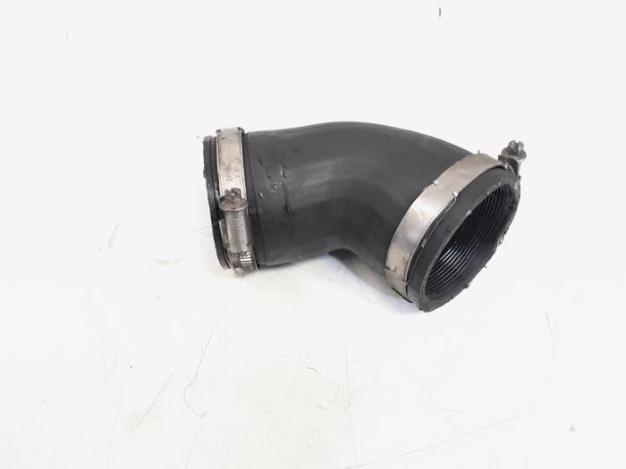 Usagé Tuyau intercooler Skoda Octavia Combi (1Z5) 1.8 TSI 16V Prix € 17,00 Règlement à la marge proposé par GEJO Revisie & Onderdelen BV