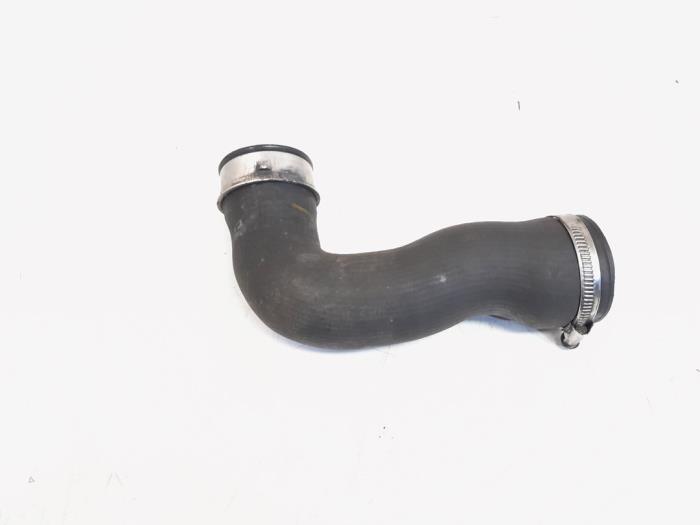 Usagé Tuyau intercooler Skoda Octavia Combi (1Z5) 1.8 TSI 16V Prix € 14,00 Règlement à la marge proposé par GEJO Revisie & Onderdelen BV