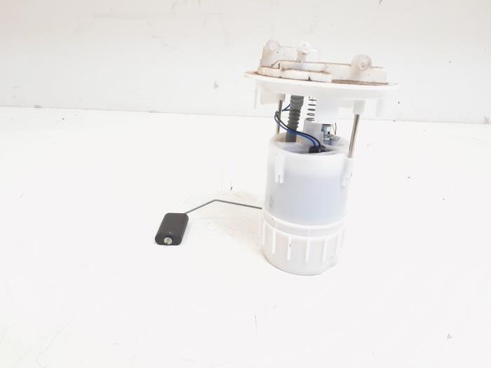 Gebrauchte Kraftstoffpumpe Elektrisch Peugeot 208 I (CA/CC/CK/CL) 1.2 Vti 12V PureTech Preis € 19,00 Margenregelung angeboten von GEJO Revisie & Onderdelen BV